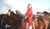 Montando no cavalo_tiny